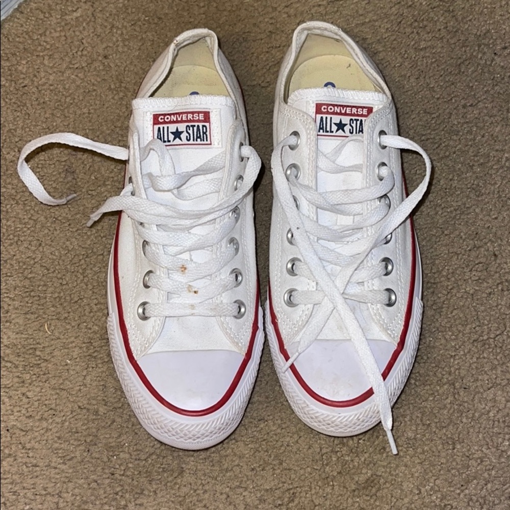 Low Converse Chucks